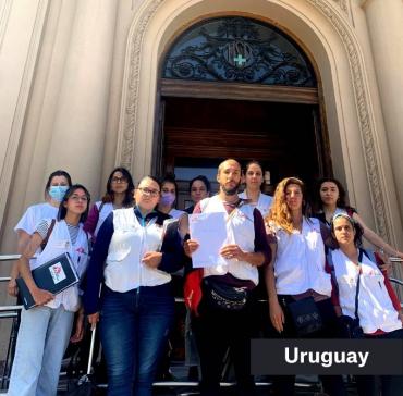 Entrega de carta en Ministerio de Salud Pública de Uruguay