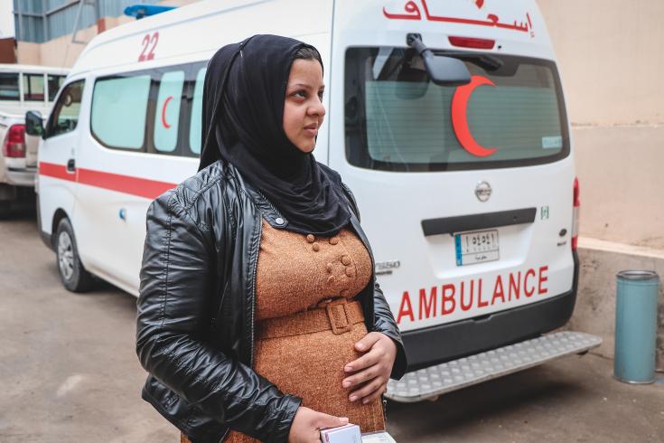 Mariam, 20 años, vive en Mosul. Acudió a la maternidad Al Amal de MSF para asistir a una consulta de atención prenatal. Está embarazada de su tercer hijo. 