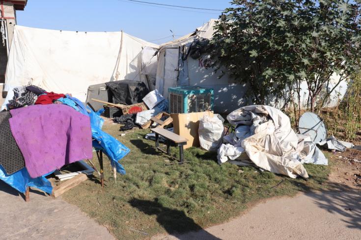 Campo de Laylan, Irak: bolsas y cajas que contienen las pertenencias de los desplazados internos que son devueltos a sus lugares de origen.