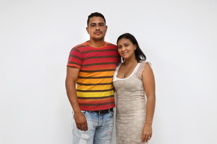 Liziani Cubillán y su esposo Jesús Apalmo, llegaron a Tibú (Venezuela) a causa de la crisis económica y en busca de ayuda médica.