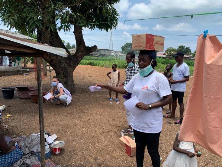Campaña de promoción de higiene en Logan Town, Monrovia, Liberia.